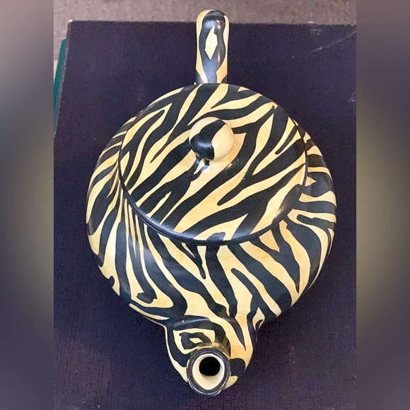 1996 Vintage Laurie Gates Safari Animal Print Teapot - Picture 3 of 16